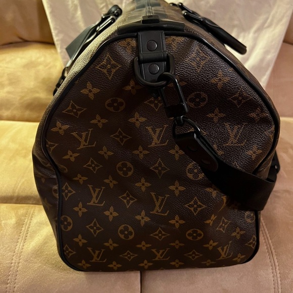 Louis Vuitton Inventeur Waterproof Keep All - Picture 3 of 8